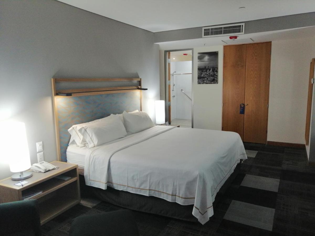 Holiday Inn Express Mexico Reforma By Ihg Exterior photo