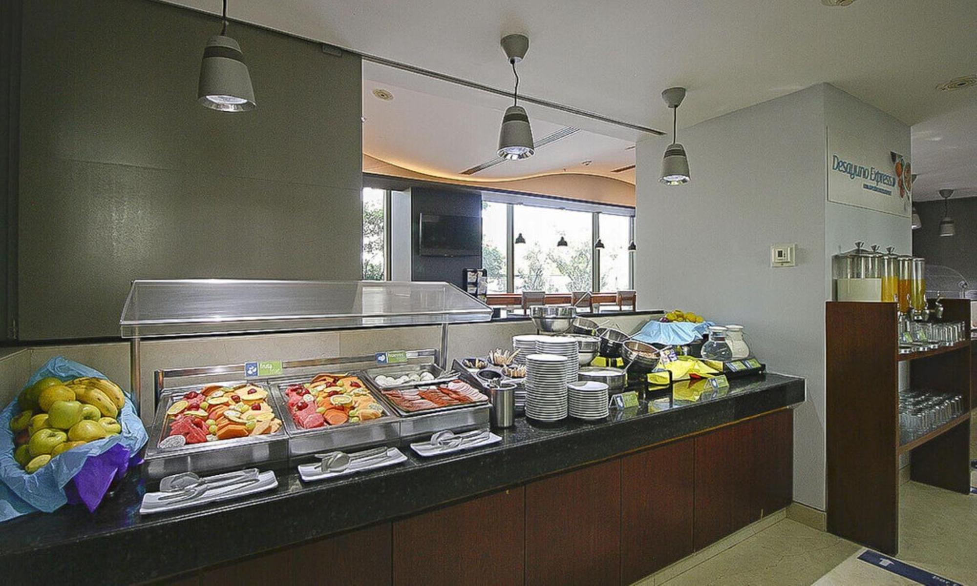 Holiday Inn Express Mexico Reforma By Ihg Exterior photo